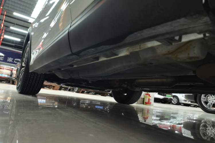 Used Brilliance V6 2018 1.5T Automatic Luxury Model Left Side Sill