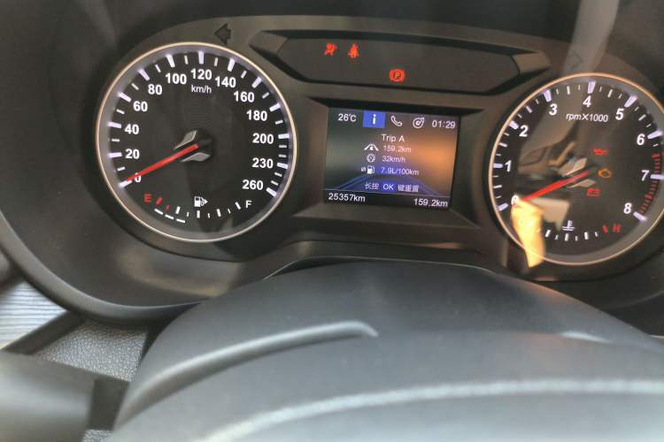Used Brilliance V6 2018 1.5T Manual Elite Model Odometer Close Up