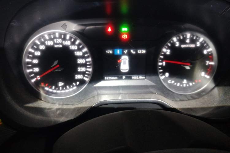 Used Brilliance V6 2018 1.5T Automatic Prestige Model Odometer Close Up