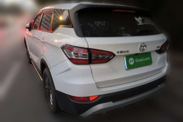 Used Brilliance V6 2018 1.5T Manual Elite Model Rear Left 45 Deg