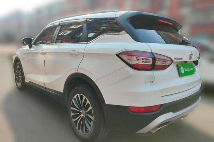 Used Brilliance V6 2018 1.5T Automatic Luxury Model Rear Left 45 Deg