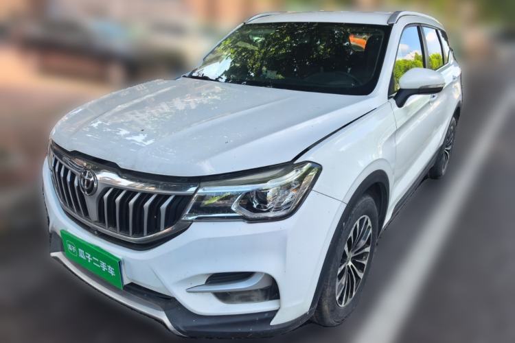 Used Brilliance V6 2018 1.5T Automatic Luxury Model Guazi used car, China used car export, Used car for sale, Used Brilliance cars, Cheapest cars for sale