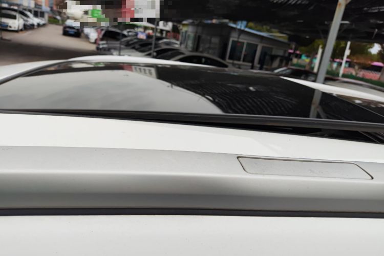 Used Brilliance V6 2018 1.5T Automatic Prestige Model Roof