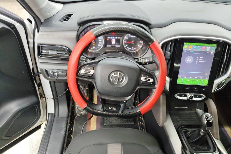 Used Brilliance V6 2018 1.5T Manual Elite Model Steering Wheel