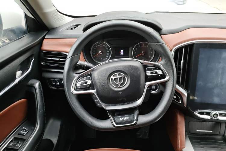 Used Brilliance V6 2018 1.5T Manual Luxury Model Steering Wheel