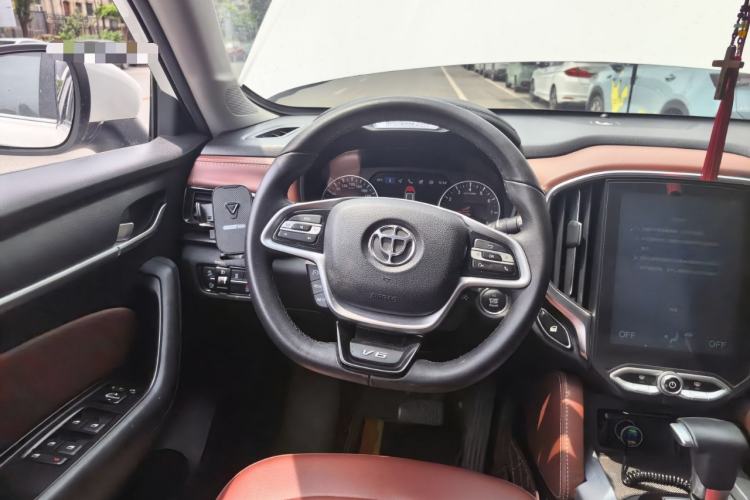 Used Brilliance V6 2018 1.5T Automatic Flagship Model Steering Wheel