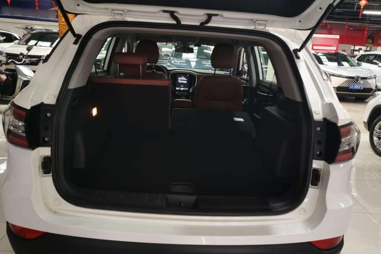 Used Brilliance V6 2018 1.5T Automatic Luxury Model Trunk