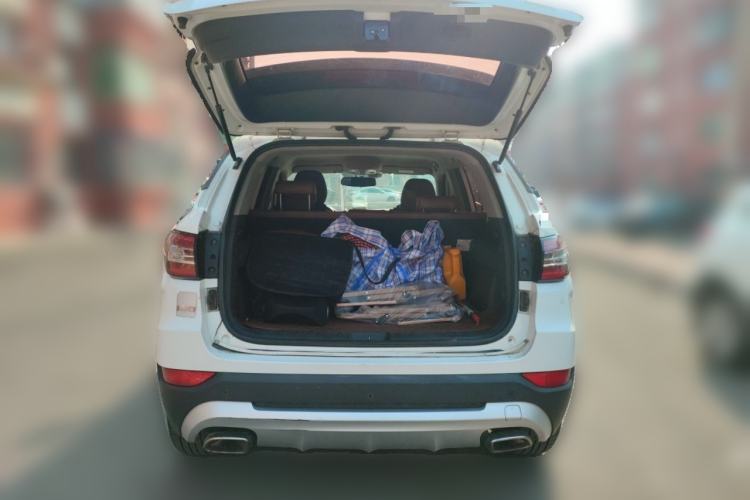 Used Brilliance V6 2018 1.5T Automatic Luxury Model Trunk