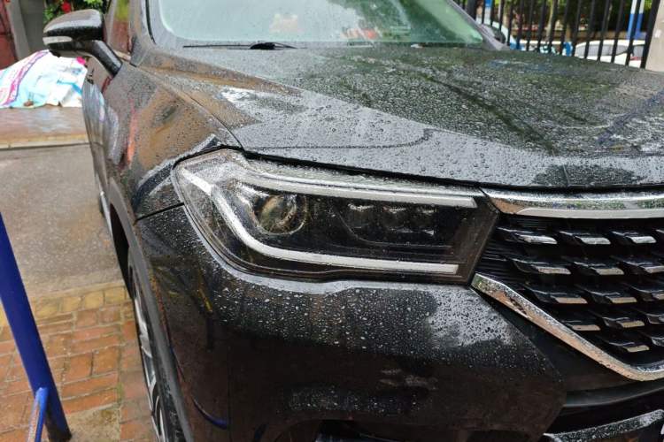 Used Brilliance V7 2018 280T DCT Prestige 5-Seater Right Front Headlight