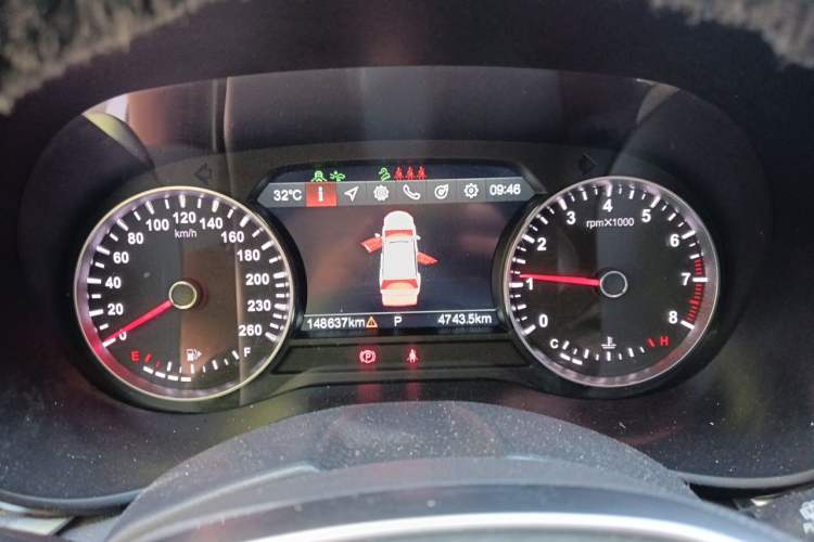 Used Brilliance V7 2018 280T DCT Flagship 7-Seater Instrument Cluster