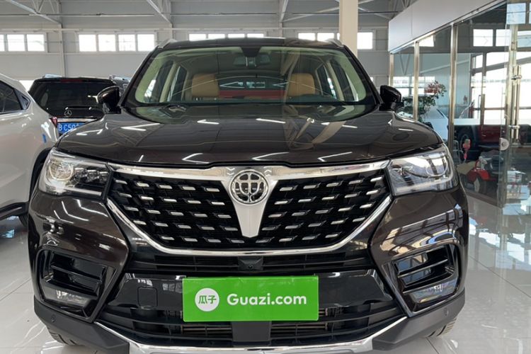 Used Brilliance V7 2018 280T DCT Flagship 7-Seater Exterior 1