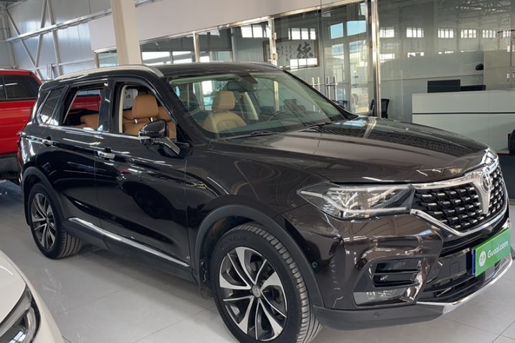 Used Brilliance V7 2018 280T DCT Flagship 7-Seater Exterior 2