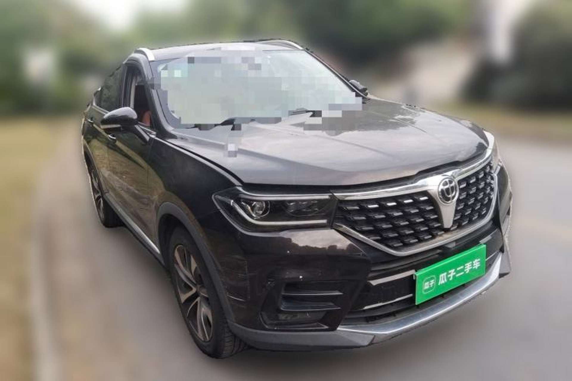 Used Brilliance V7 2018 280T DCT Luxury Model 5 Seats Front Right 45 Deg