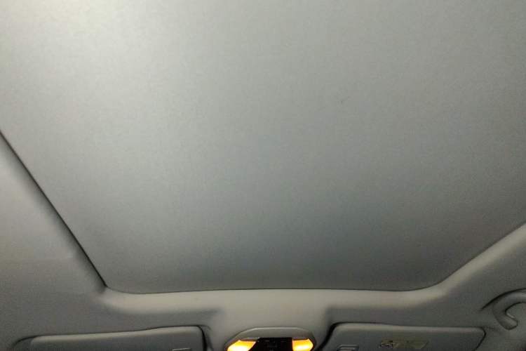 Used Brilliance V7 2018 280T DCT Flagship 5-Seater Headliner
