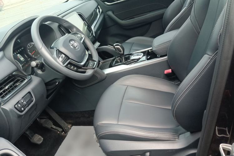 Used Brilliance V7 2018 280T Manual Luxury 5-Seater Left Front Seat