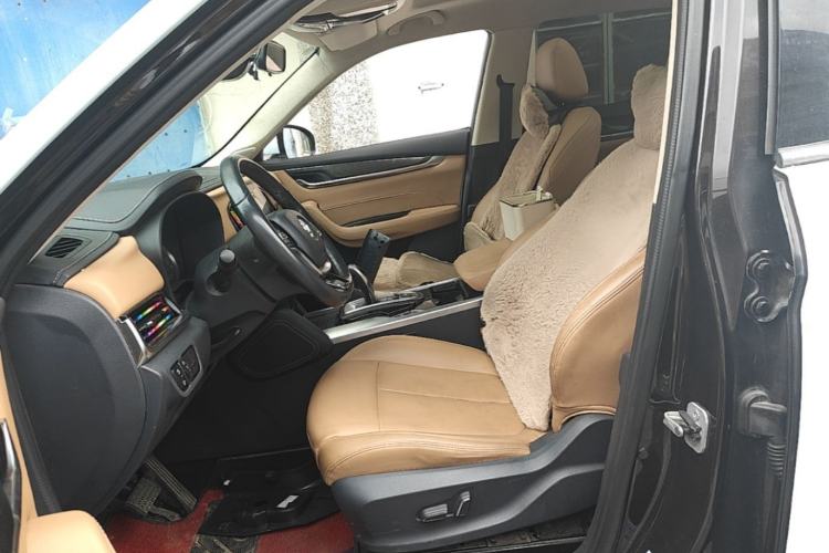 Used Brilliance V7 2018 280T DCT Luxury Model 5 Seats Left Front Seat