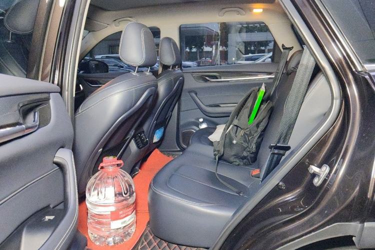 Used Brilliance V7 2018 280T DCT Flagship 5-Seater Left Rear Seat