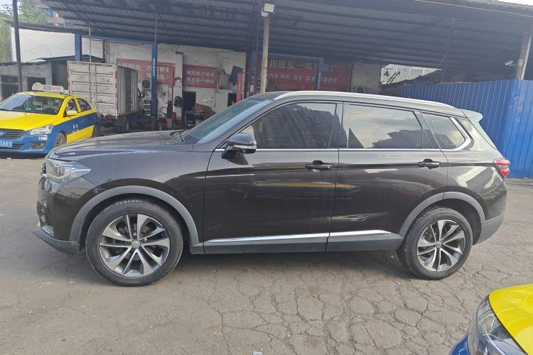 Used Brilliance V7 2018 280T DCT Luxury Model 5 Seats Left Side