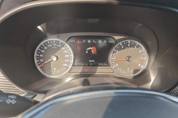 Used Brilliance V7 2018 280T DCT Luxury Model 5 Seats Odometer Close Up