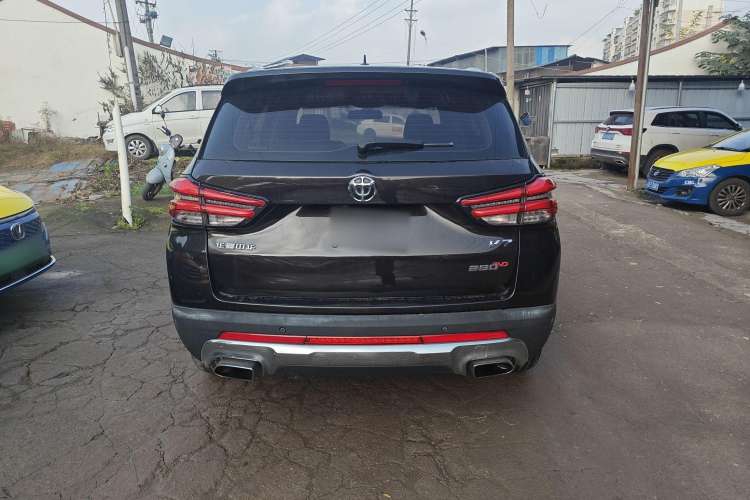 Used Brilliance V7 2018 280T DCT Luxury Model 5 Seats Rear