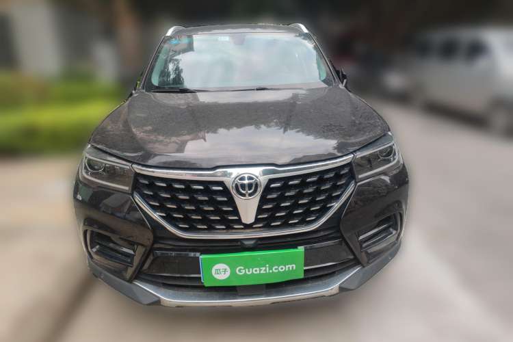 Used Brilliance V7 2018 280T DCT Prestige 5-Seater Front
