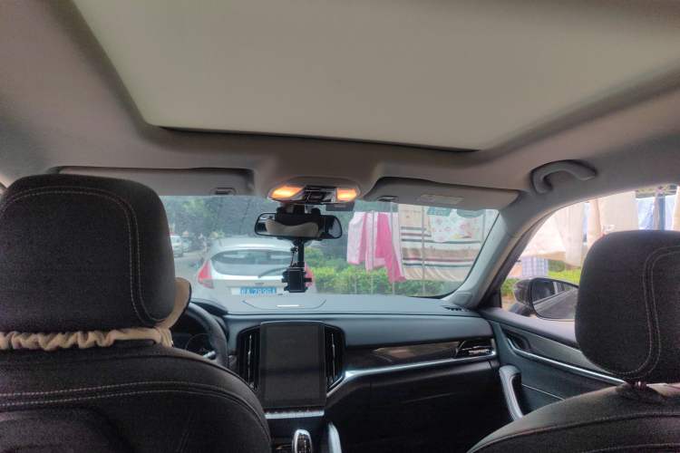 Used Brilliance V7 2018 280T DCT Prestige 5-Seater Headliner