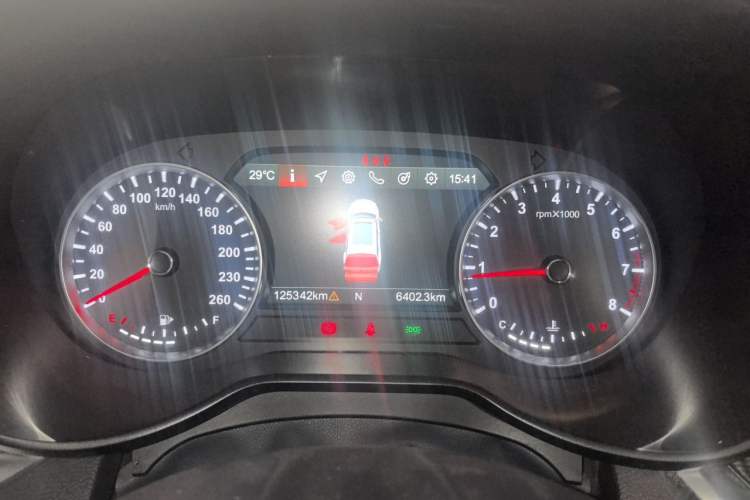 Used Brilliance V7 2018 280T Manual Luxury 5-Seater Instrument Cluster
