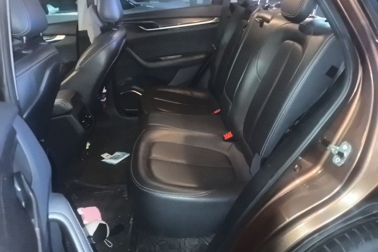 Used Brilliance V7 2018 280T Manual Luxury 5-Seater Left Rear Seat