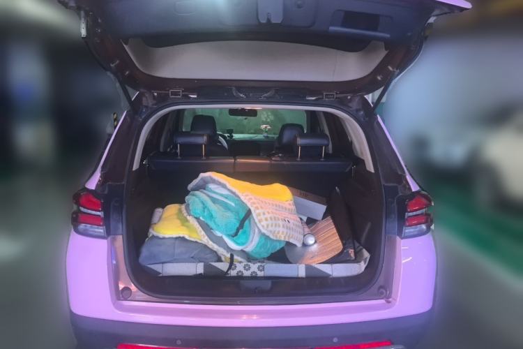 Used Brilliance V7 2018 280T Manual Luxury 5-Seater Trunk