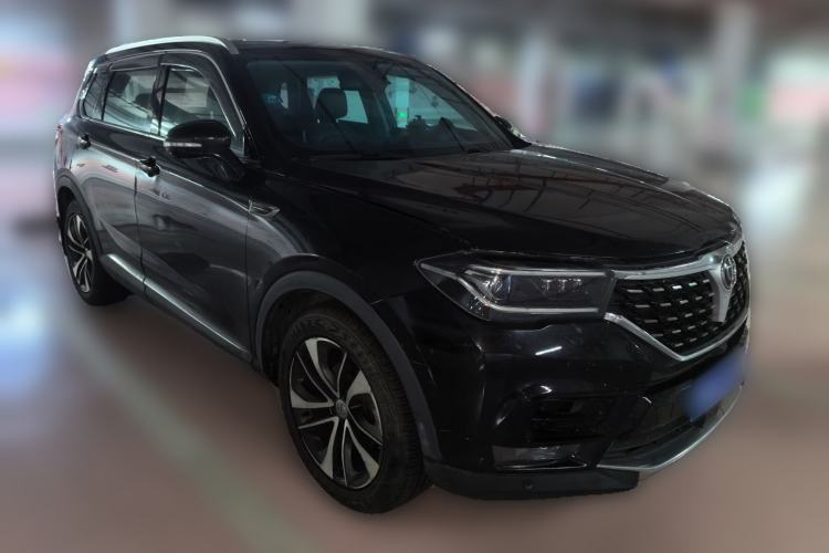 Used Brilliance V7 2018 280T DCT Prestige 5-Seater Front Right 45 Deg