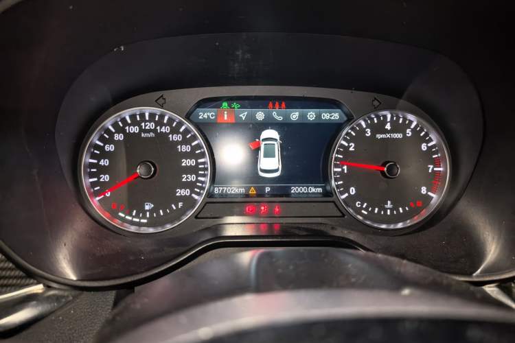 Used Brilliance V7 2018 280T DCT Prestige 5-Seater Instrument Cluster