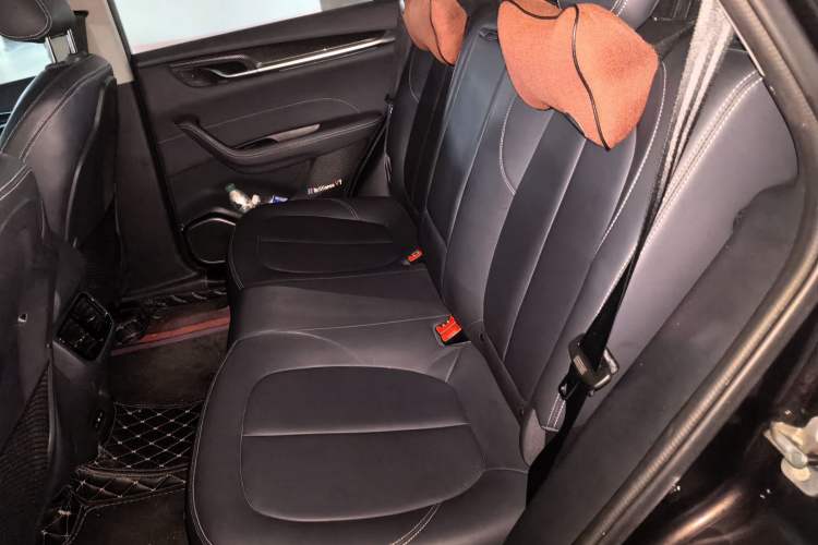 Used Brilliance V7 2018 280T DCT Prestige 5-Seater Left Rear Seat