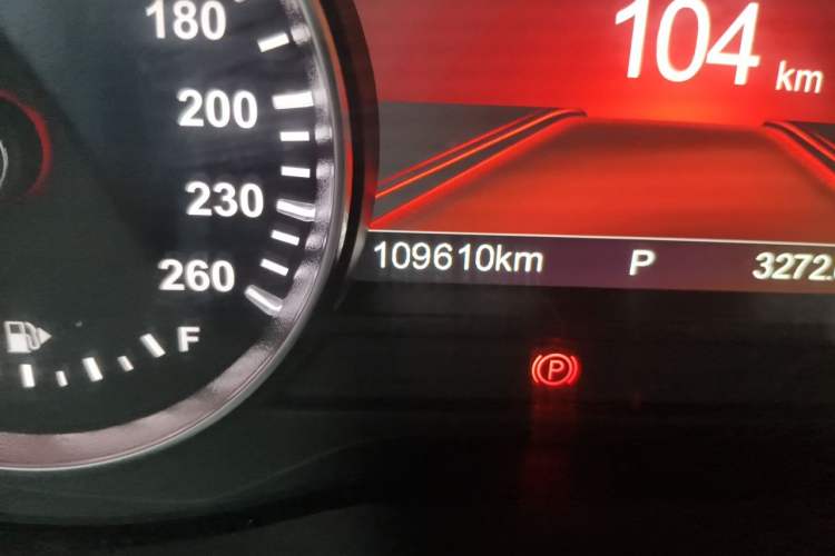 Used Brilliance V7 2018 280T DCT Prestige 5-Seater Odometer Close Up