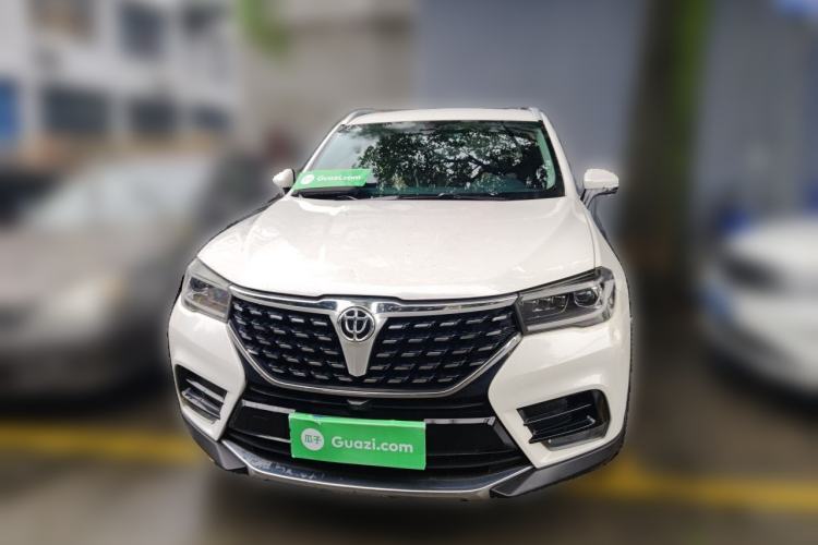 Used Brilliance V7 2018 280T DCT Luxury Model 5 Seats Front
