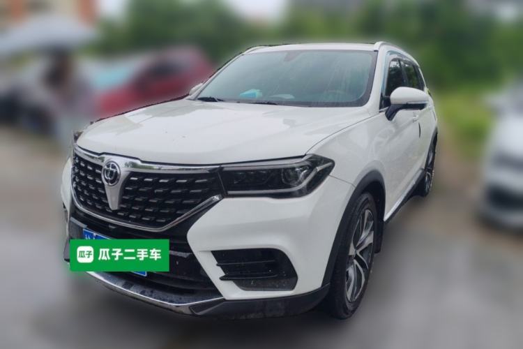 Ojetý Brilliance V7 2018 280T DCT Luxury Model 5 Seats Guazi used car, China used car export, Used car for sale, Used  cars, Cheapest cars for sale