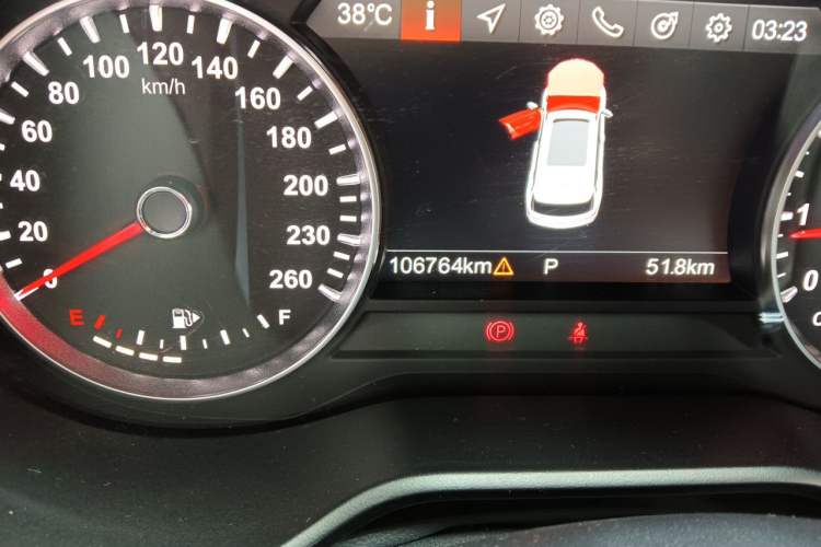 Used Brilliance V7 2018 280T DCT Prestige 7-Seater Odometer Close Up