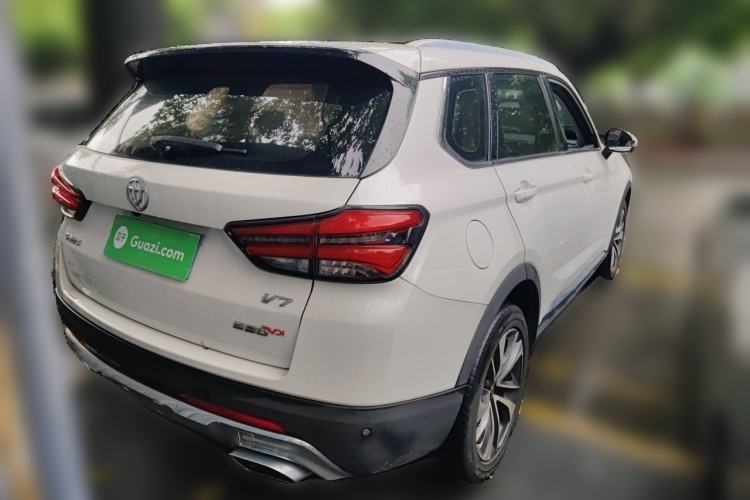 Used Brilliance V7 2018 280T DCT Luxury Model 5 Seats Rear