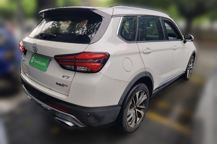 Used Brilliance V7 2018 280T DCT Luxury Model 5 Seats Rear Right 45 Deg
