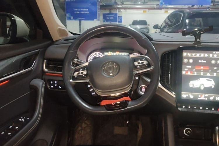 Used Brilliance V7 2018 280T DCT Prestige 5-Seater Steering Wheel
