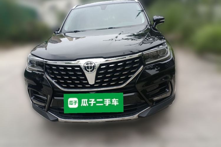 Used Brilliance V7 2019 300T Automatic Luxury 7-Seater Front