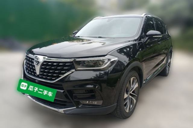 Used Brilliance V7 2019 300T Automatic Luxury 7-Seater