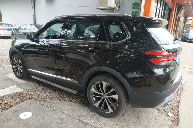 Used Brilliance V7 2019 300T Automatic Luxury 5-Seater Left Side