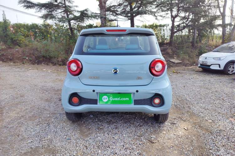 Used Brilliance Xinri i03 2021 318 km 31.45 kWh Exterior 3