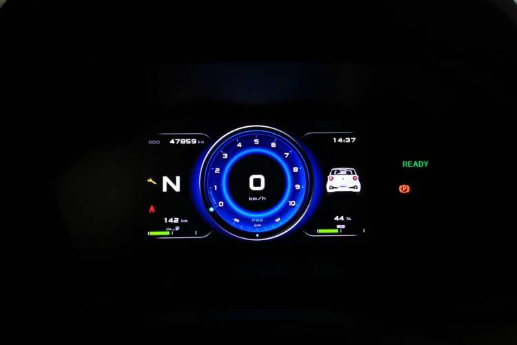 Used Brilliance Xinri i03 2021 318 km 31.45 kWh Instrument Cluster