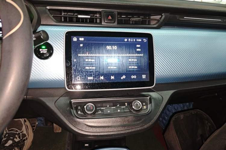 Used Brilliance Xinri i03 2021 318 km 31.45 kWh Audio And AC Panel