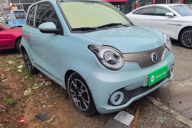 Used Brilliance Xinri i03 2021 410 km 38.54 kWh Exterior 1