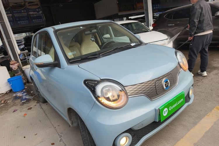 Used Brilliance Xinri i03 2021 410 km 38.54 kWh Exterior 2
