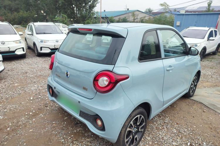 Used Brilliance Xinri i03 2021 318 km 31.45 kWh Exterior 3