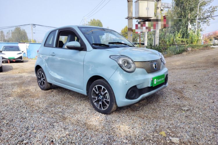 Used Brilliance Xinri i03 2021 318 km 31.45 kWh Exterior 3