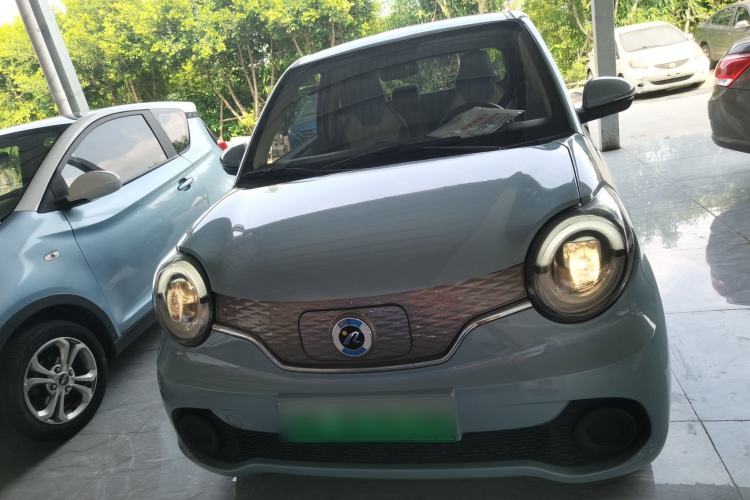 Used Brilliance Xinri i03 2021 318 km 31.45 kWh Front